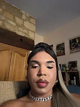 biancaAngel Adlı Modelin Canlı XXX Sohbeti