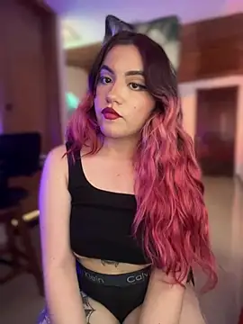 NikkiNix's Live XXX Chat