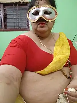 Tamil-mayasri লাইভ XXX চ্যাট