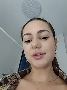 XXX chat uživo modela MarthaBrown