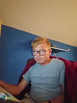 blondeboy92 Live XXX-chat