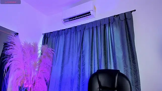 CarolineFyre 现场XXX聊天