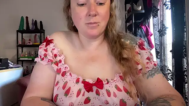 kisicaxx Chat XXX live