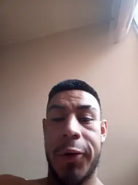 XXX chat uživo modela Taylor_DiamondBoy