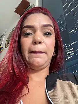 Sara-77's Live XXX Chat