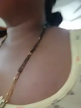 Rukmini_Rukku_97: вебкам-шоу