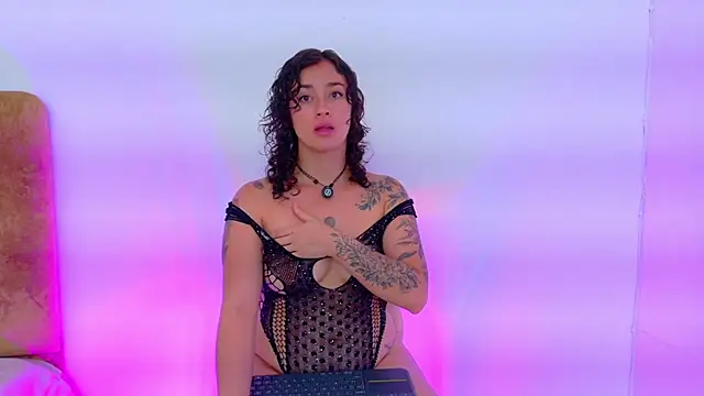 Chat +18 de Allison_sc ao vivo