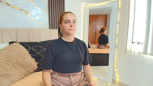 Chatroom XXX en direct de cristalwalker__