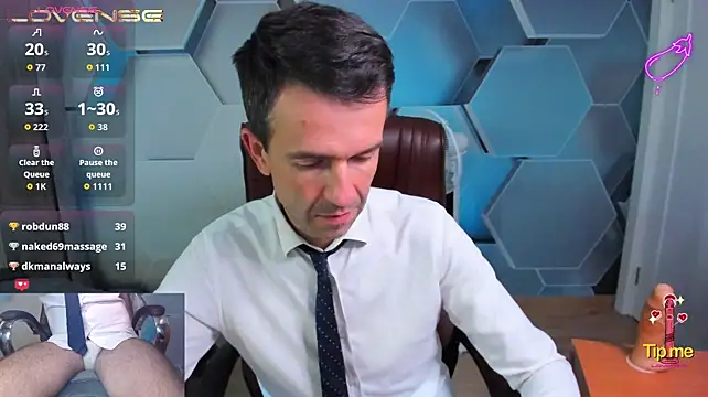 SteveTiger Live XXX-chat