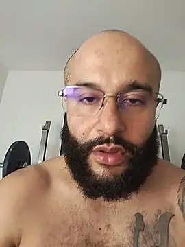 Chatroom XXX en direct de Luke__09
