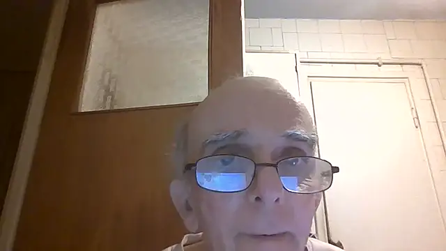 mariusica1@xh Live XXX-Chat