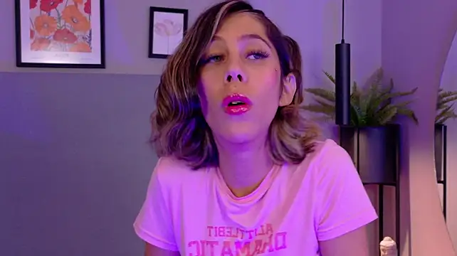 ZoeyPetit's Live XXX Chat