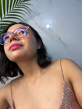 YumiGummy লাইভ XXX চ্যাট