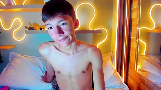 Онлайн чат XXX Alan_Madisson