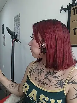 Victoria-Moon's Live XXX Chat