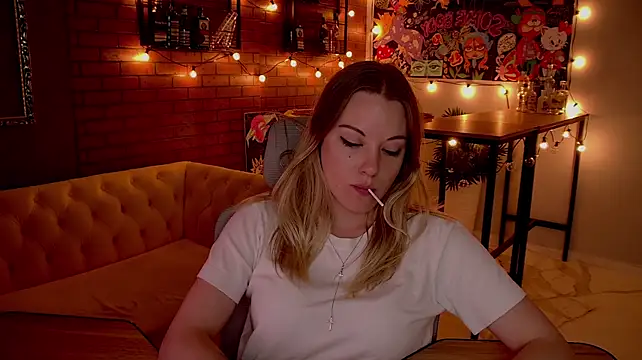 VireliaMoonfall's Live XXX Chat