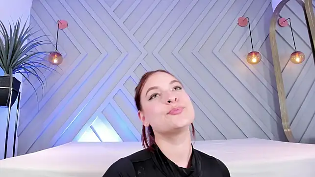 Adharamonroe 라이브 XXX 채팅