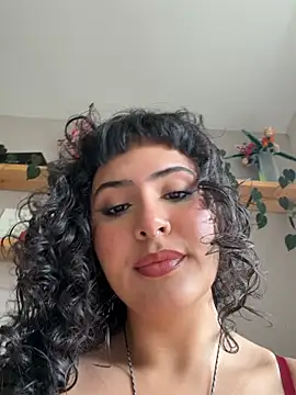 SugarTroubl33's Live XXX Chat