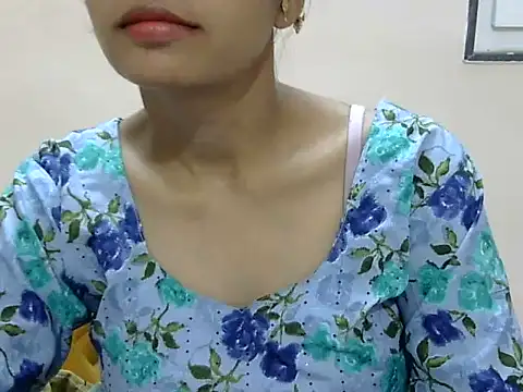 Kulsum_S Chat XXX in diretta