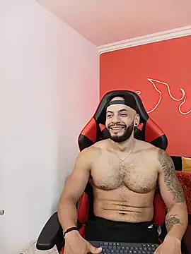 Mike_savage3 Adlı Modelin Canlı XXX Sohbeti