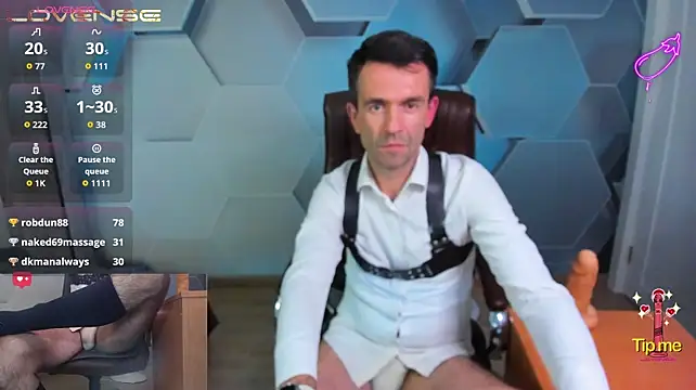 SteveTiger Live XXX Chat