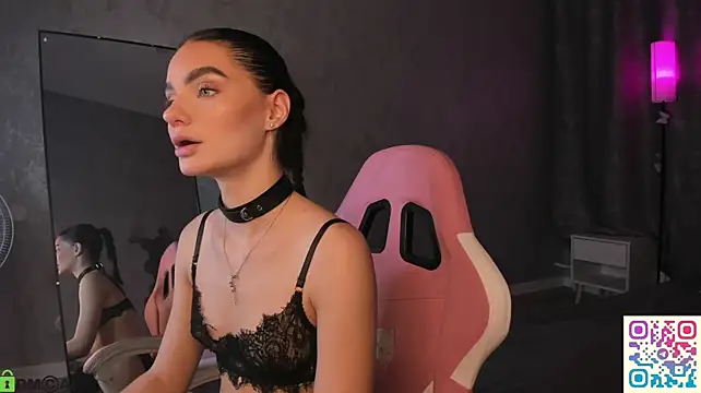 צ'אט XXX בשידור חי של black_cat