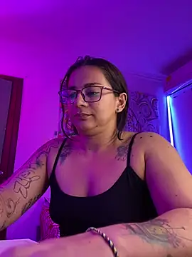 Czat XXX na żywo – Amarantha_666