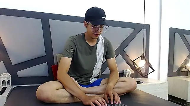 Daka_Krypta's Live XXX Chat