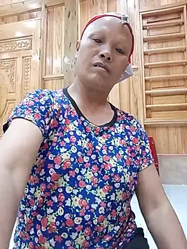 دردشة Tit99a الجنسية المباشرة