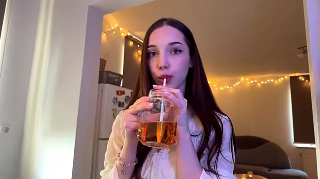AntoninaErtle Chat XXX live