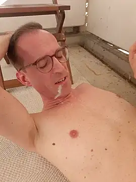 SlutMatze81 XXX чат на живо