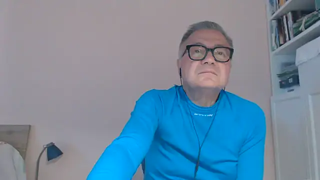 YOU6me – Naživo XXX chat