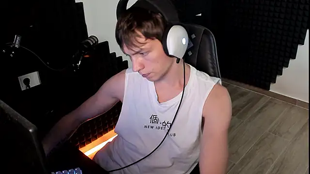 Chat XXX Live More_than_friend