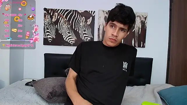 Jacob5_ Live XXX-chat