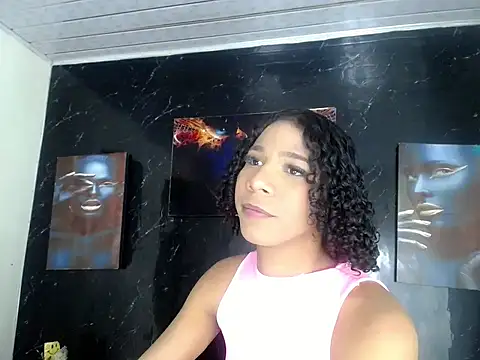 Brittany_Queen_'s Live XXX Chat