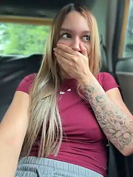 Chat +18 de Ana____ ao vivo