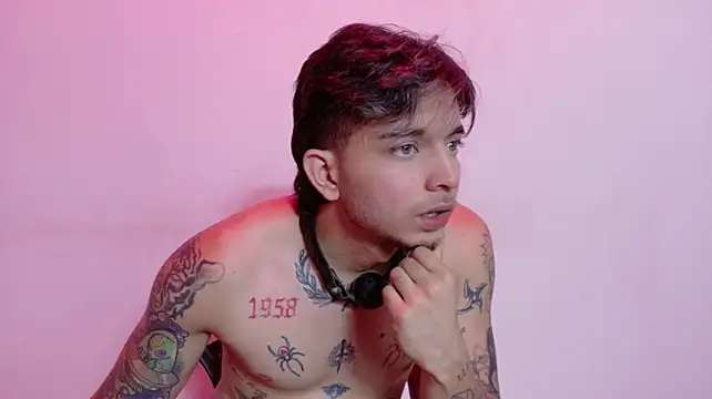 Živý XXX chat AliceandMax