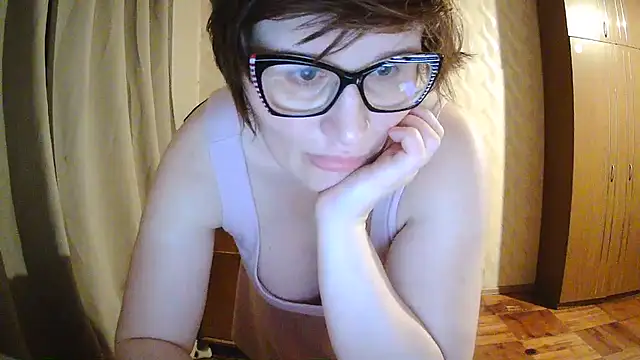 Chat +18 de Jolinaha ao vivo