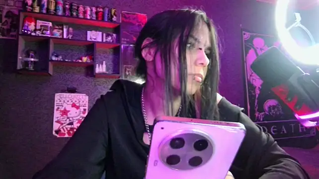 Lilith__Devil লাইভ XXX চ্যাট