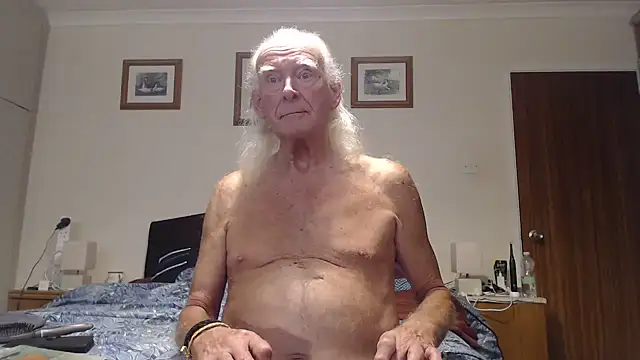 WaverlyKernow live XXX chat