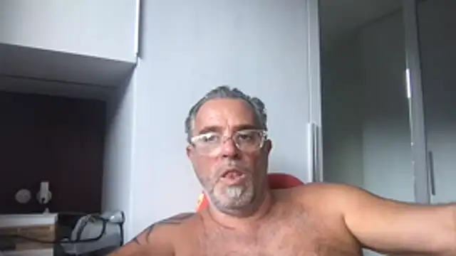 htreshot73 Show in webcam
