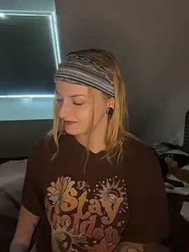 Chat XXX Live CherryyCheeks