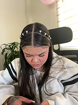 XXX chat uživo modela CamilaDuarte_2