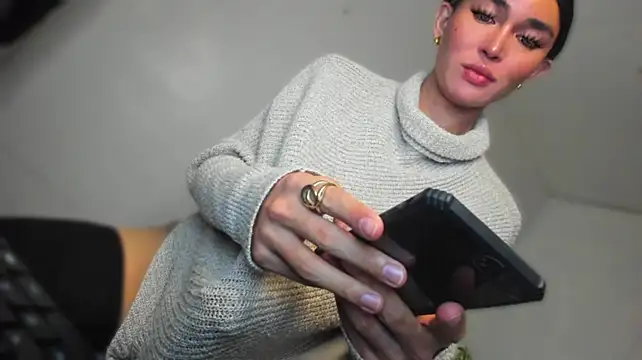 Chat XXX en directo de MistressNextDoor_