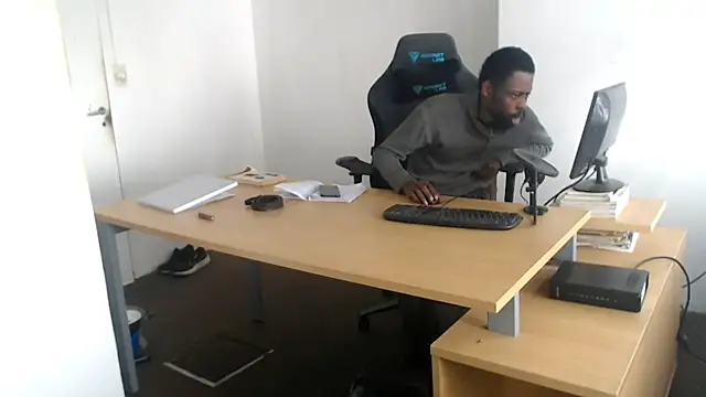 XXX chat uživo modela Mastertopdome