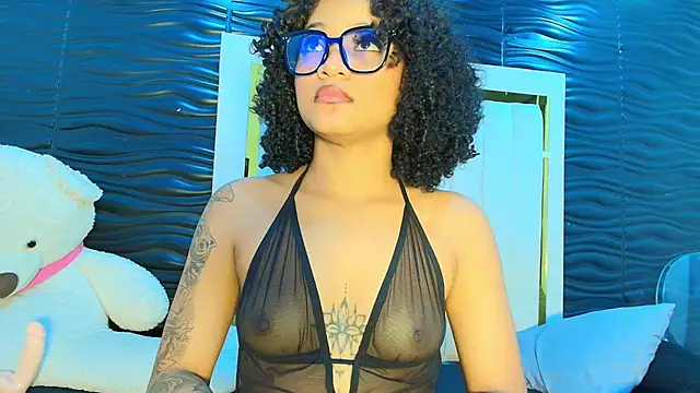 Perla_Brunettte Obrolan Langsung XXX