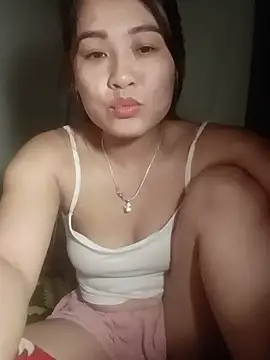 PIVI-12's Live XXX Chat
