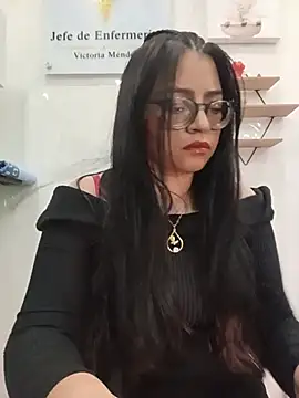 SOFI__10 Live XXX-chat