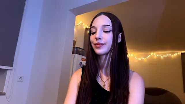 AntoninaErtle's Live XXX Chat