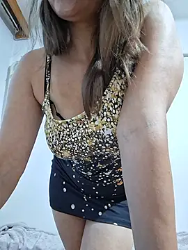 Nika_aa Chat XXX in diretta